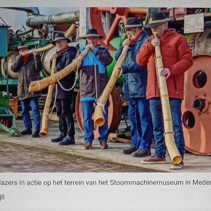 Stoommuseum Medemblik. De heren haalden zelfs de krant.