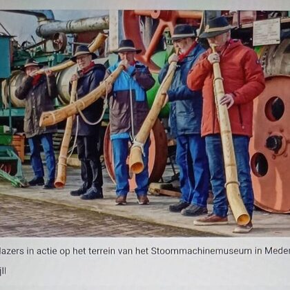 3-1-23 blazen bij het Stoommuseum Medemblik. De heren haalden zelfs de krant!.
