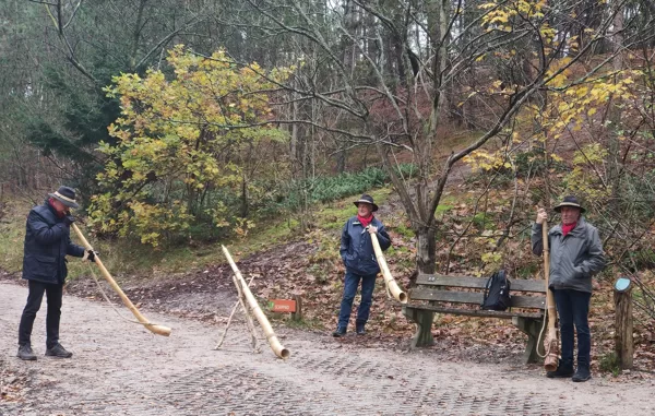 Het verwelkomen van de wandelaars
