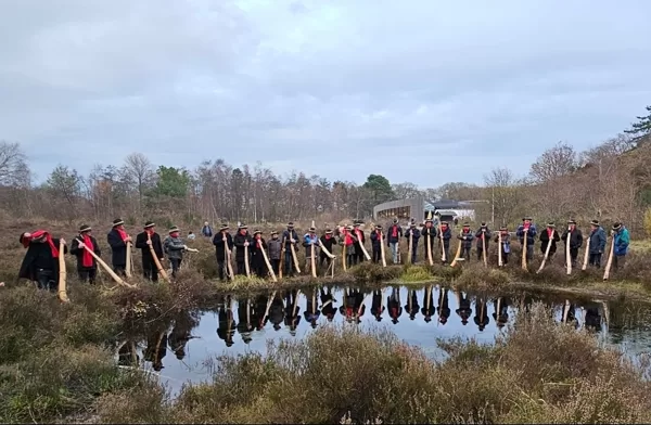 Aanblazen 1-12-24 in de Schoorlse duinen bij het bezoekerscentrum van SBB